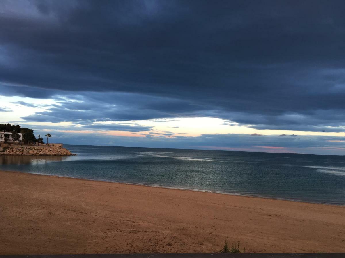 Villa La Inopia L'Ampolla Esterno foto